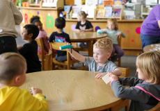 Elm-Road-Kindergarten-Wiggly-Worms-10-21-25-8